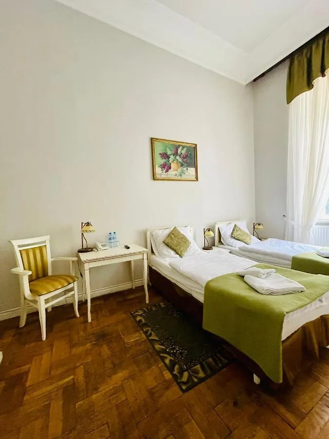 Palac Biedrusko Guest House Hotel Poznan