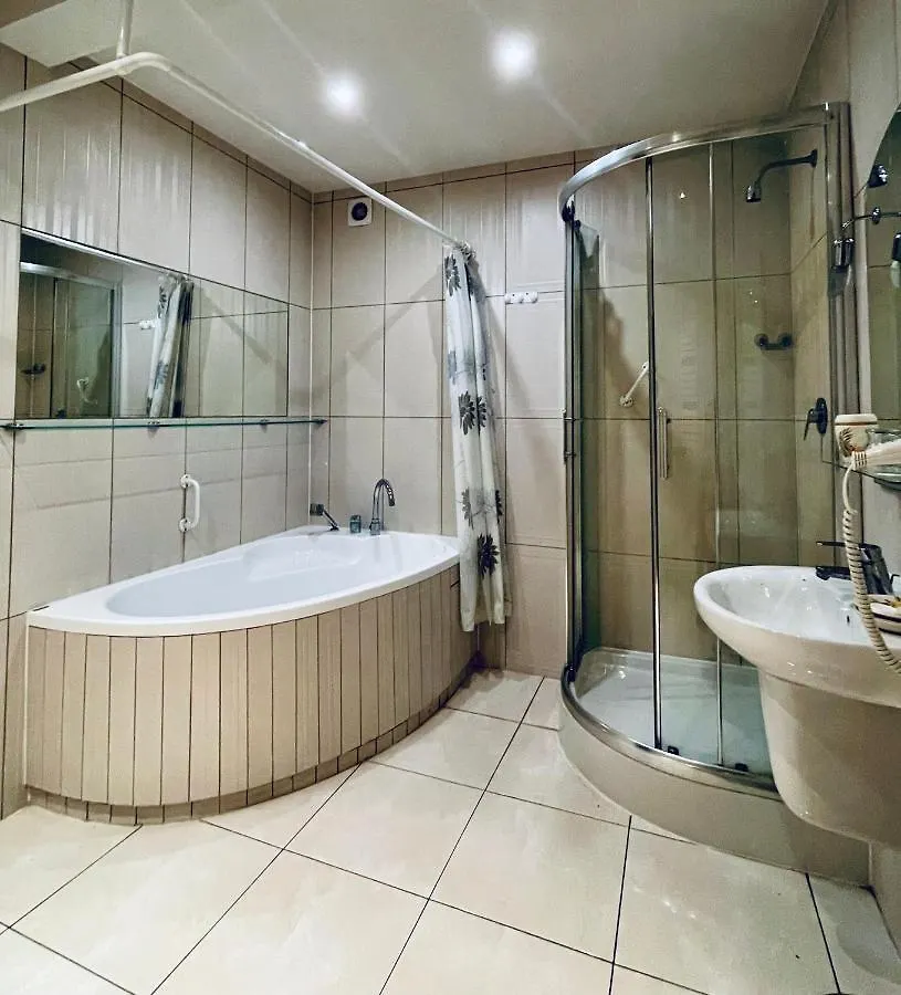 *** Hotel Palac Biedrusko Polen