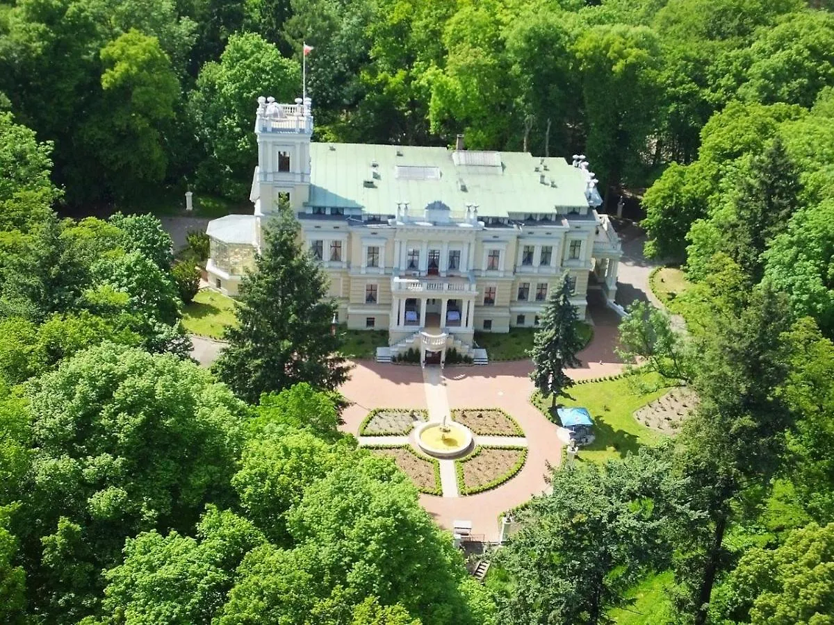 Palac Biedrusko Hotel Poznań 3*,  Polónia