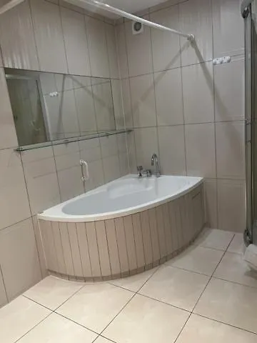 Palac Biedrusko Hotell Poznań